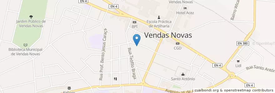 Mapa de ubicacion de Núcleo Sportinguista de Vendas Novas en ポルトガル, Alentejo, Alentejo Central, Évora, Vendas Novas, Vendas Novas.