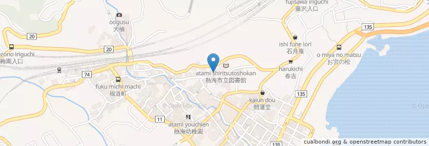 Mapa de ubicacion de 熱海税務署 en 일본, 시즈오카현, 아타미시.