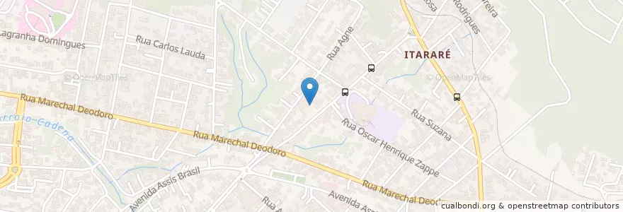 Mapa de ubicacion de Escola Santa Catarina en ブラジル, 南部地域, リオグランデ・ド・スル, Região Geográfica Intermediária De Santa Maria, Região Geográfica Imediata De Santa Maria, Santa Maria.