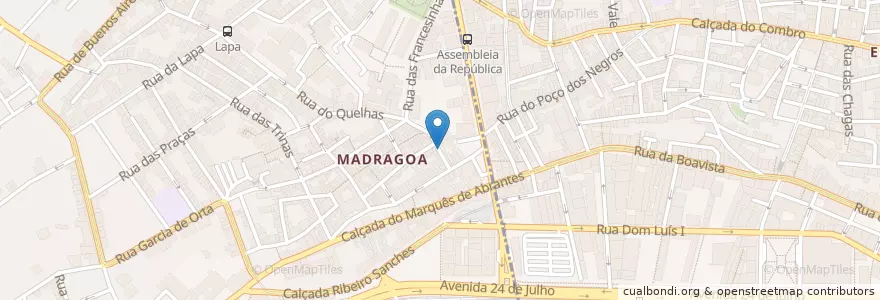 Mapa de ubicacion de Clínica Madragoa en ポルトガル, Área Metropolitana De Lisboa, Lisboa, Grande Lisboa, リスボン, Estrela.