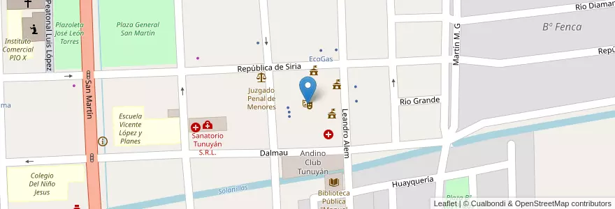 Mapa de ubicacion de Audotorio "Raúl Silvano" en アルゼンチン, チリ, メンドーサ州, Departamento Tunuyán, Distrito Ciudad De Tunuyán.