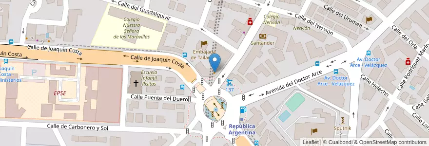 Mapa de ubicacion de Mayte Commodore en Sepanyol, Comunidad De Madrid, Comunidad De Madrid, Área Metropolitana De Madrid Y Corredor Del Henares, Madrid.