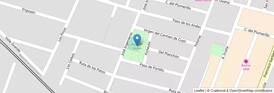 Mapa de ubicacion de Plaza B° Jardin en Argentina, Chile, Mendoza, Departamento Maipú, Godoy Cruz, Distrito Luzuriaga, Maipú.