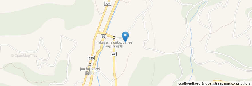Mapa de ubicacion de 市立中山小学校 en 日本, 愛媛県, 伊予市.