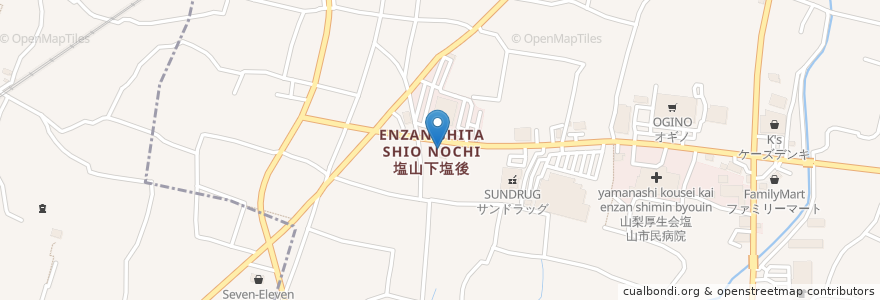 Mapa de ubicacion de ココス en 日本, 山梨県, 甲州市.