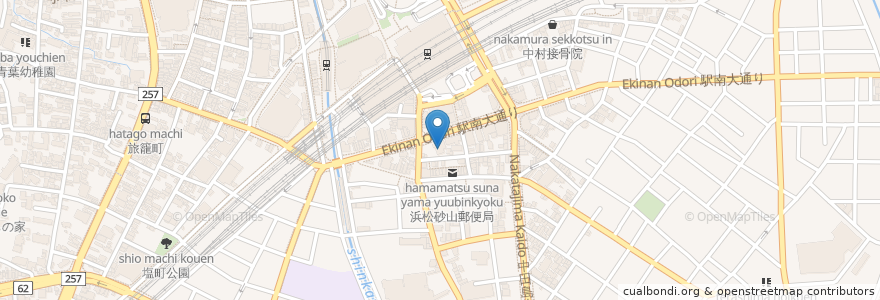 Mapa de ubicacion de ロイヤルホスト en Jepun, 静岡県, 浜松市, 中区.