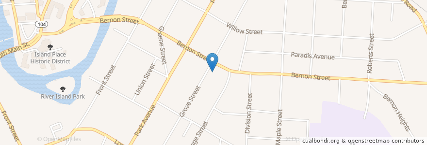 Mapa de ubicacion de Grove Street School en アメリカ合衆国, ロードアイランド州, Providence County, Woonsocket.