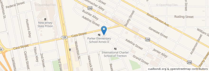Mapa de ubicacion de Holy Cross School Building en Vereinigte Staaten Von Amerika, New Jersey, Mercer County, Trenton.