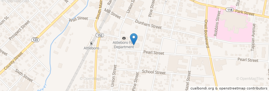 Mapa de ubicacion de Richardson School en Estados Unidos De América, Massachusetts, Bristol County, Attleboro.