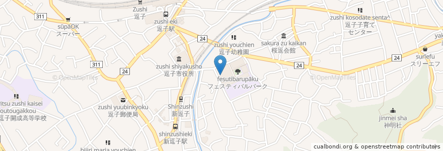 Mapa de ubicacion de 逗子文化プラザ駐車場 en Япония, Канагава, Дзуси.