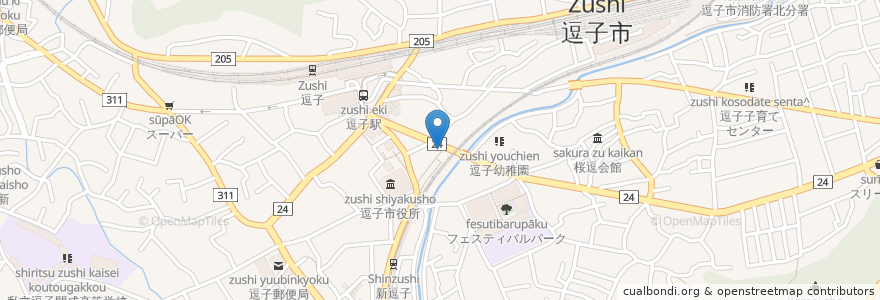 Mapa de ubicacion de チェントロ en 日本, 神奈川県, 逗子市.