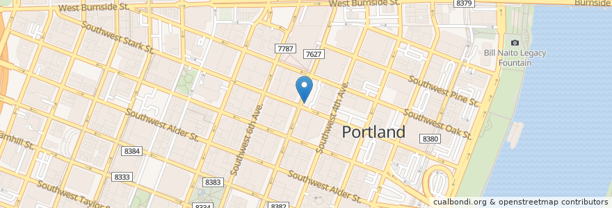 Mapa de ubicacion de Small Pharoah's en Amerika Syarikat, Oregon, Portland, Multnomah County.