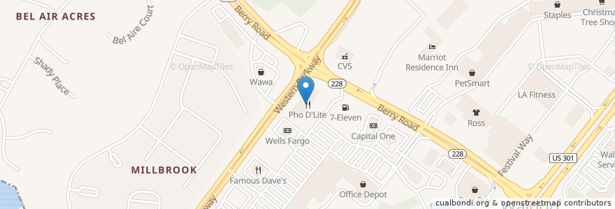 Mapa de ubicacion de Pho D'Lite en 美利坚合众国/美利堅合眾國, 马里兰州, Charles County, Waldorf.