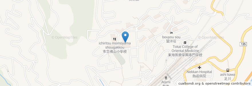 Mapa de ubicacion de 市立熱海中学校 en 일본, 시즈오카현, 아타미시.
