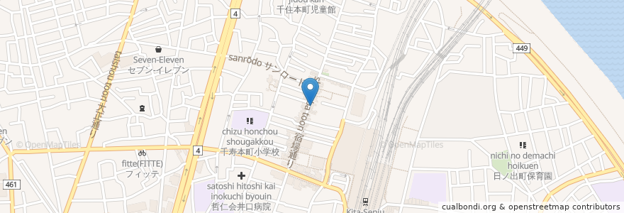 Mapa de ubicacion de カーヴ 隠れや en Japão, Tóquio, 足立区.