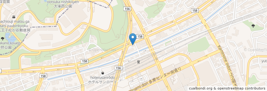 Mapa de ubicacion de 岡本歯科 en Giappone, Tokyo, 多摩市.