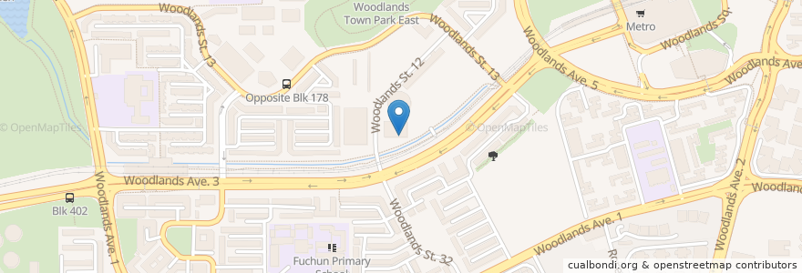 Mapa de ubicacion de Woodlands Street 12 Hawker Centre en 新加坡, 西北区.