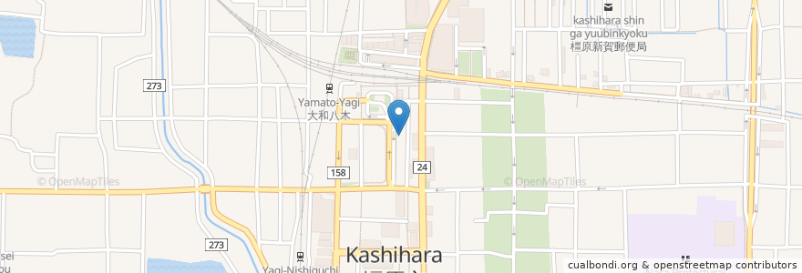 Mapa de ubicacion de ココカラファイン薬局 八木駅前店 en Japão, 奈良県, 橿原市.