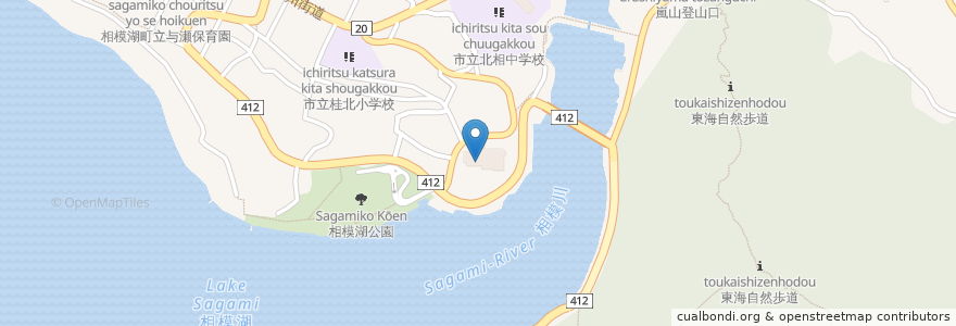 Mapa de ubicacion de ともしび喫茶 青林檎 en Japan, 神奈川県, 相模原市, 緑区.