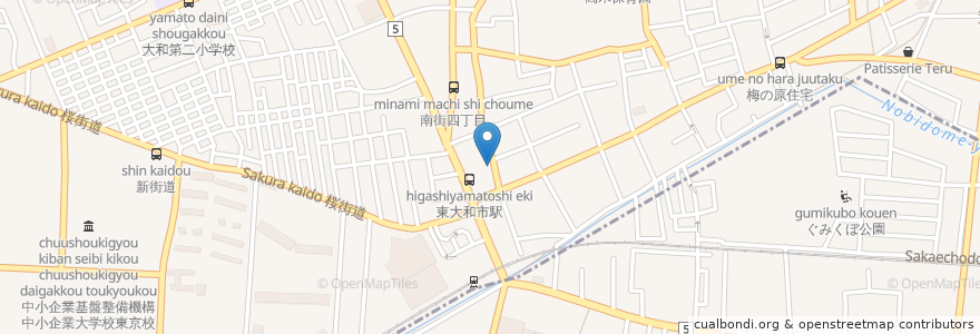 Mapa de ubicacion de ホルモン焼き道場　蔵 en 日本, 東京都, 東大和市.