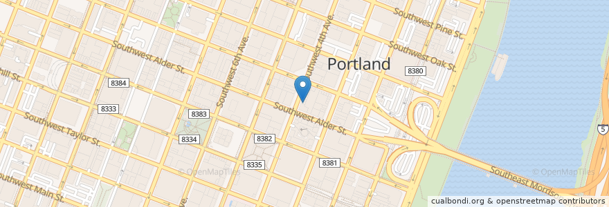 Mapa de ubicacion de Petra Cuisine en United States, Oregon, Portland, Multnomah County.