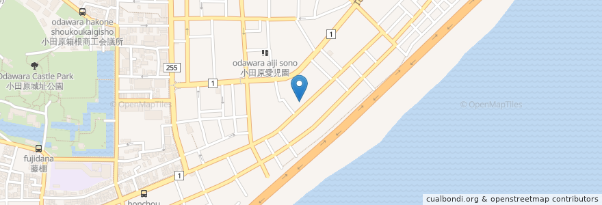 Mapa de ubicacion de 小田原おでん本店 en Japonya, 神奈川県, 小田原市.
