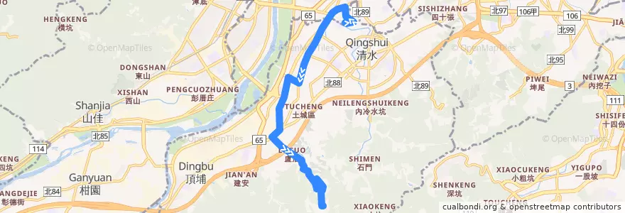 Mapa del recorrido 新北市 574 信義國小-南天母廣場 (往程) de la línea  en 土城區.