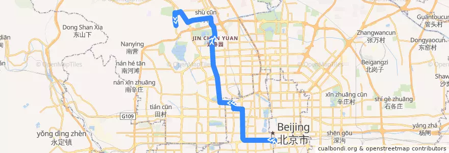 Mapa del recorrido Bus 特4: 前门 => 国防大学 de la línea  en 北京市.