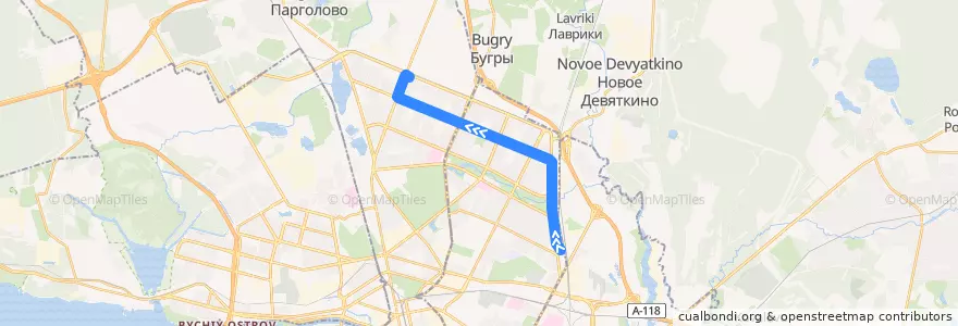 Mapa del recorrido Трамвай № 100: Станция Ручьи => Придорожная аллея de la línea  en Санкт-Петербург.