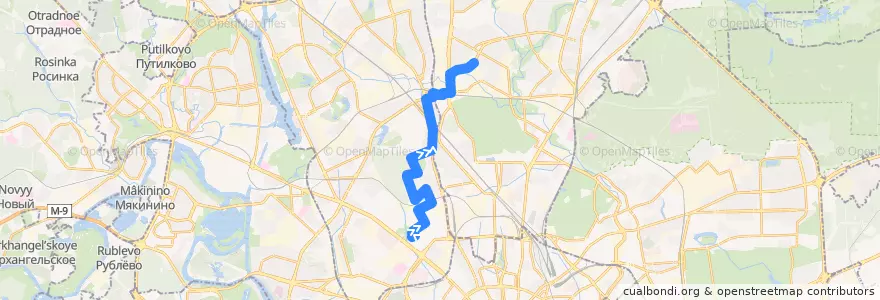 Mapa del recorrido Автобус 692: Метро «Динамо» => Микрорайон 4 «Д» Отрадного de la línea  en Moskau.