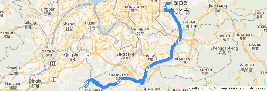 Mapa del recorrido 新北市 棕7綠 新店-捷運市政府(往程) de la línea  en Nouveau Taipei.