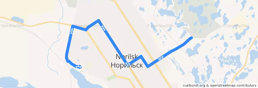 Mapa del recorrido Автобус №15: ул. Набережная Урванцева - Ритуальный зал de la línea  en Norilsk.