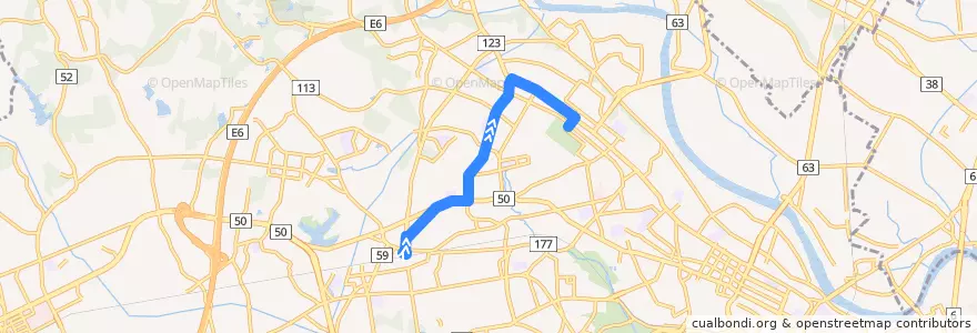 Mapa del recorrido 茨城交通バス24系統 赤塚駅⇒五中⇒茨大前営業所 de la línea  en Mito.