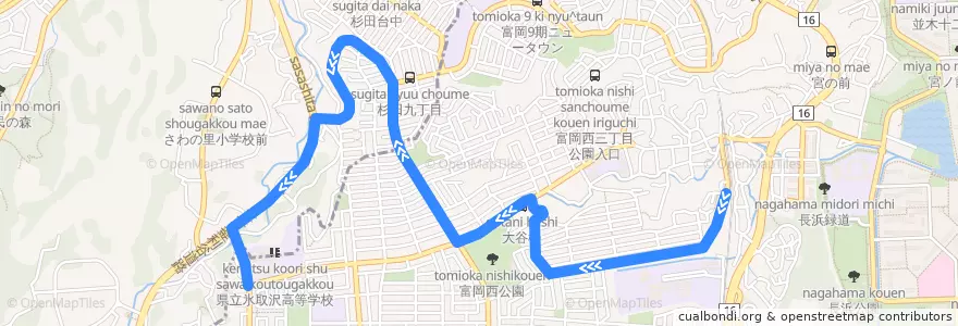 Mapa del recorrido 京急バス 富1 京急富岡駅〜氷取沢高校 de la línea  en 金沢区.
