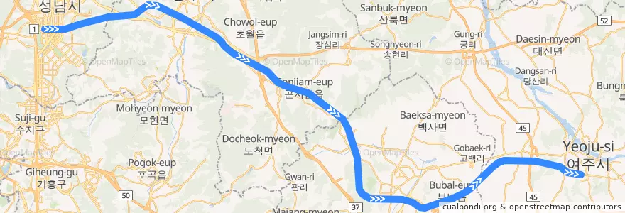 Mapa del recorrido 수도권 전철 경강선: 판교 → 여주 de la línea  en 京畿道.
