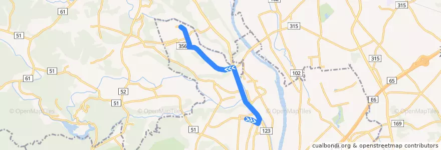 Mapa del recorrido 茨城交通バス 飯富小学校⇒水戸ニュータウン de la línea  en 이바라키현.