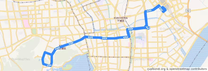 Mapa del recorrido 28路 植物园-火车东站西 de la línea  en Hangzhou.