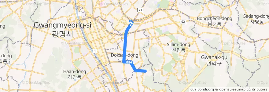 Mapa del recorrido 서울 버스 5621 (삼익아파트 방면) de la línea  en 금천구.