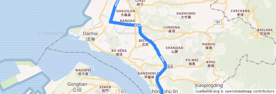 Mapa del recorrido 淡海輕軌 崁頂-紅樹林 (下行) de la línea  en 淡水區.