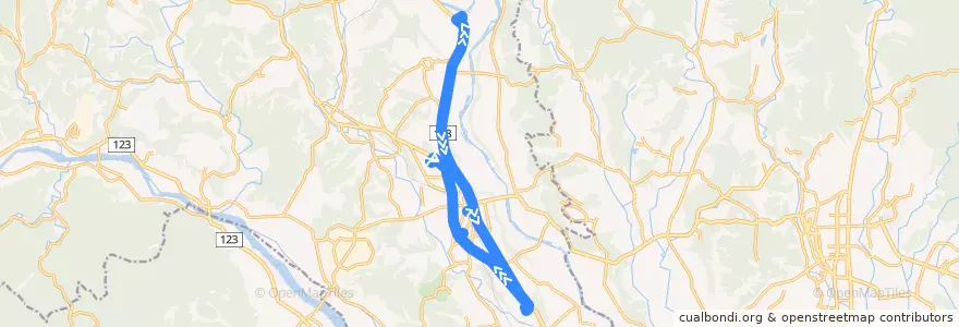 Mapa del recorrido 茨城交通バス市内循環線（常陸大宮）右回り de la línea  en 常陸大宮市.