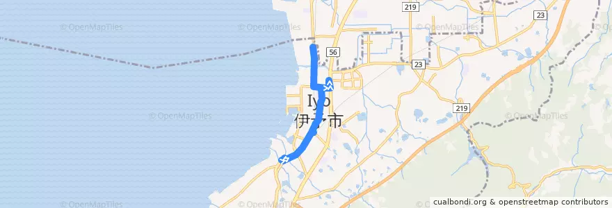 Mapa del recorrido 伊予市コミュニティバス 「あいくる」 平岡・新川線 (保健センター - ファミリーマート下吾川店) de la línea  en 伊予市.
