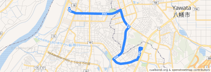 Mapa del recorrido くずは線 de la línea  en Hirakata.