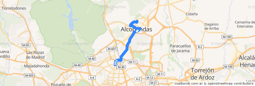 Mapa del recorrido Bus 153: Plaza Castilla → Alcobendas → SS de los Reyes (Rosa de Luxemburgo) de la línea  en Мадрид.