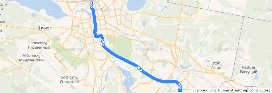 Mapa del recorrido Автобус 01. Железнодорожный вокзал - Аэропорт Кольцово de la línea  en エカテリンブルク管区.