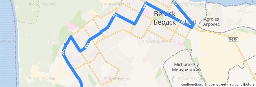 Mapa del recorrido Автобус 4: Вокзал – Черёмушки de la línea  en ベルツク管区.