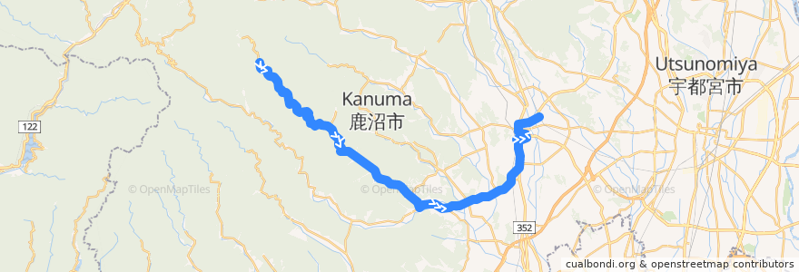 Mapa del recorrido 鹿沼市リーバス入粟野上五月線 上五月⇒鹿沼駅 de la línea  en Kanuma.