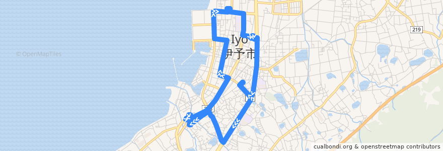 Mapa del recorrido 伊予市コミュニティバス 「あいくる」 市街地循環線 右回り (保健センター - 郡中栄町 - 保健センター) de la línea  en 伊予市.