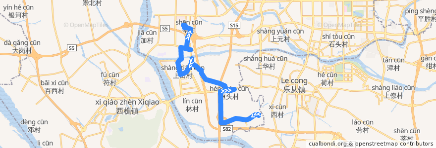 Mapa del recorrido 142路(华南交通电子产业园-罗园村) de la línea  en 南庄镇.